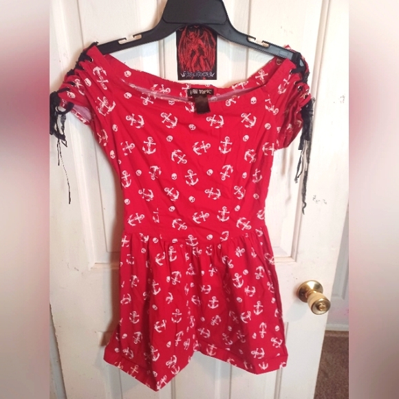 Red Skull and Anchor Hot Topic Dress - Picture 1 of 7